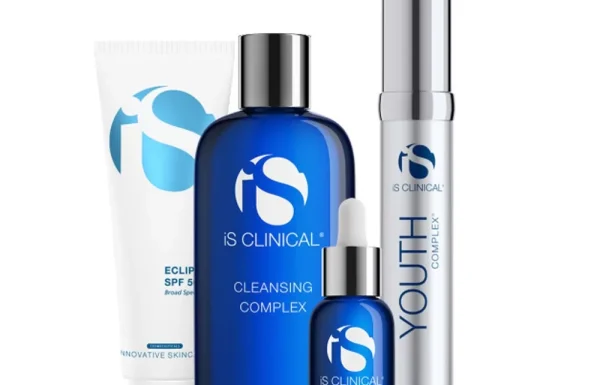 iS Clinical anti aging travel kit