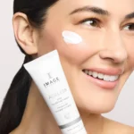 IMAGE Skincare AGELESS total resurfacing masque - Image 4