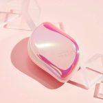 1304x1000px-pdp-lifestyle__0002s_0008_holo-hero_600x6002x