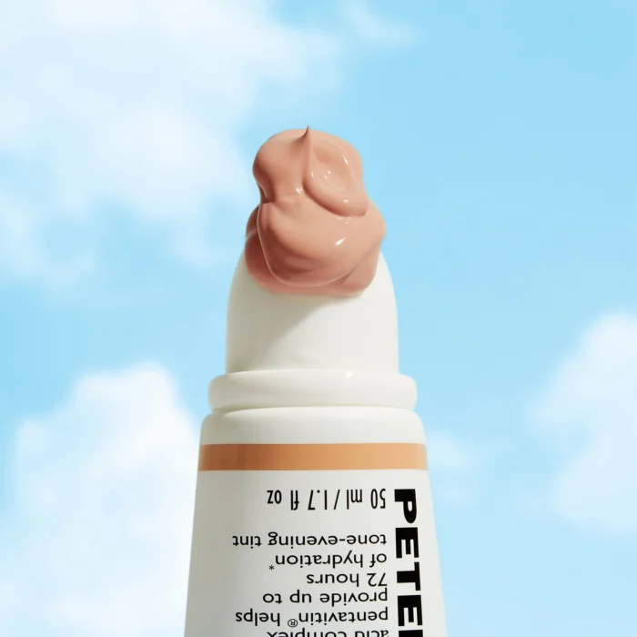 Peter Thomas Roth Water Drench Hyaluronic Cloud Sheer Tint Moisturizer - Image 2
