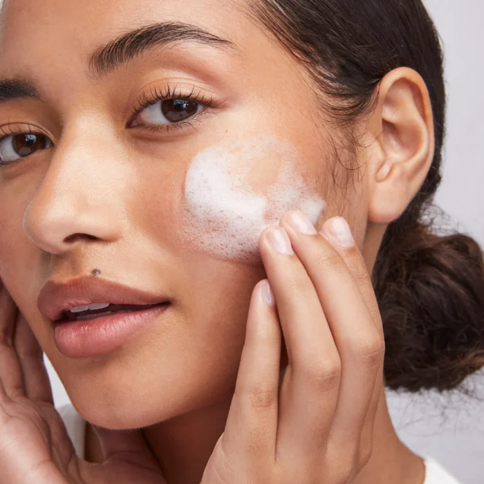 Colorescience Barrier Pro™ 1-Step Cleanser - Image 3
