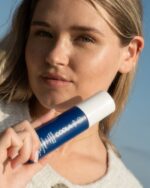 Coola  Refreshing Water Mist SPF18 - Image 6