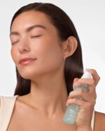 Coola Classic Makeup Setting Spray SPF30 - Image 3