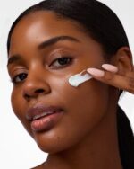 Coola Refreshing Water Cream SPF50 - Image 4