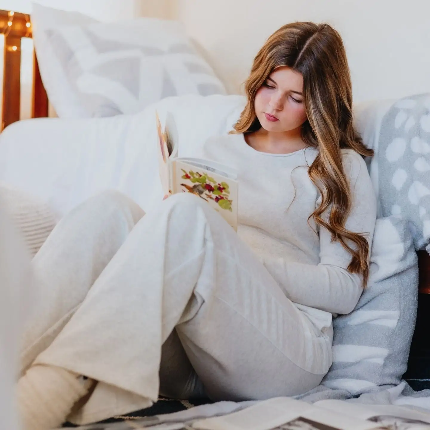 pillow-2-2000x Little Giraffe Dolce⢠LOVE Decorative Throw Pillow (20" x 20") - Image 1