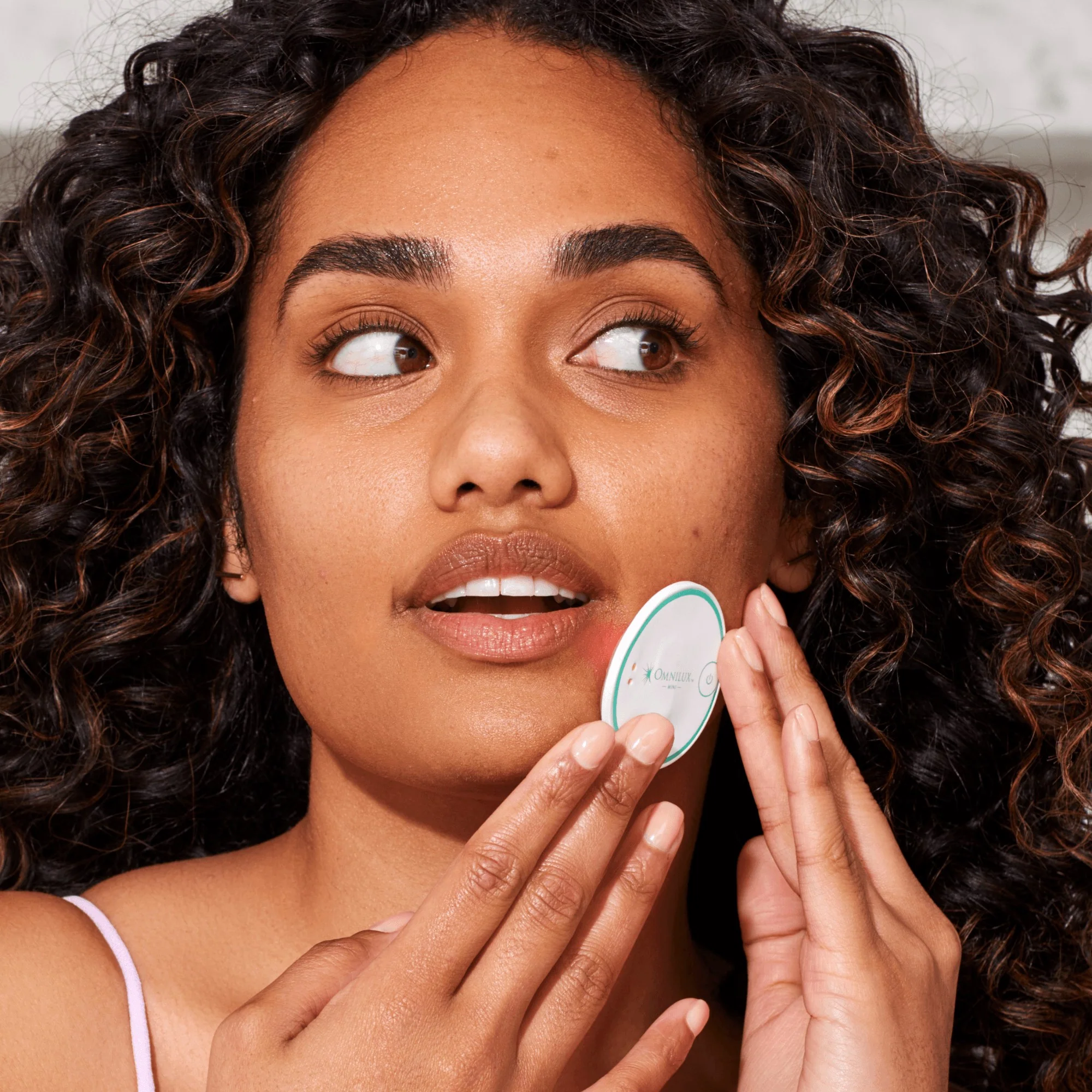 Omnilux Blemish Eraser - Image 12