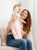 Little Giraffe Chenille Dream Sack for Baby Girl - Image 4