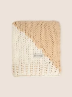 Little Giraffe Shaker Chunky Knit Blanket - Image 7